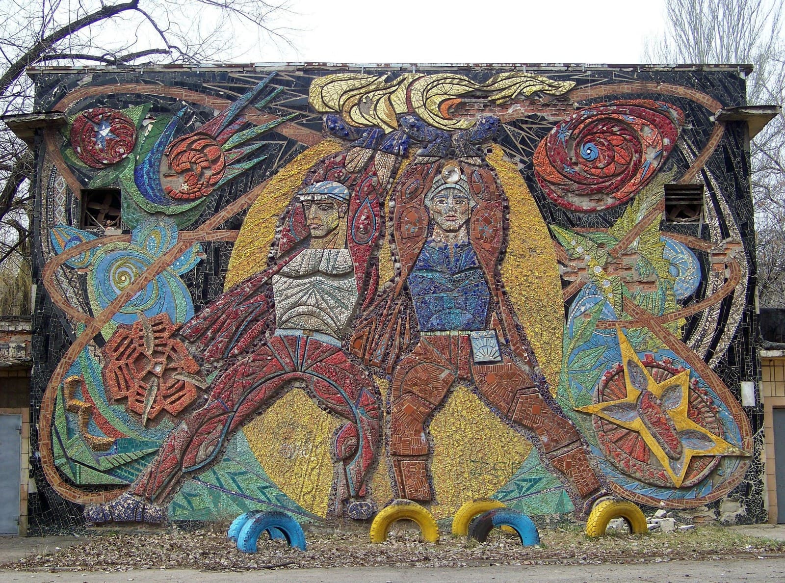 Prometheuses (mosaic cycle of School No. 5, Donetsk)